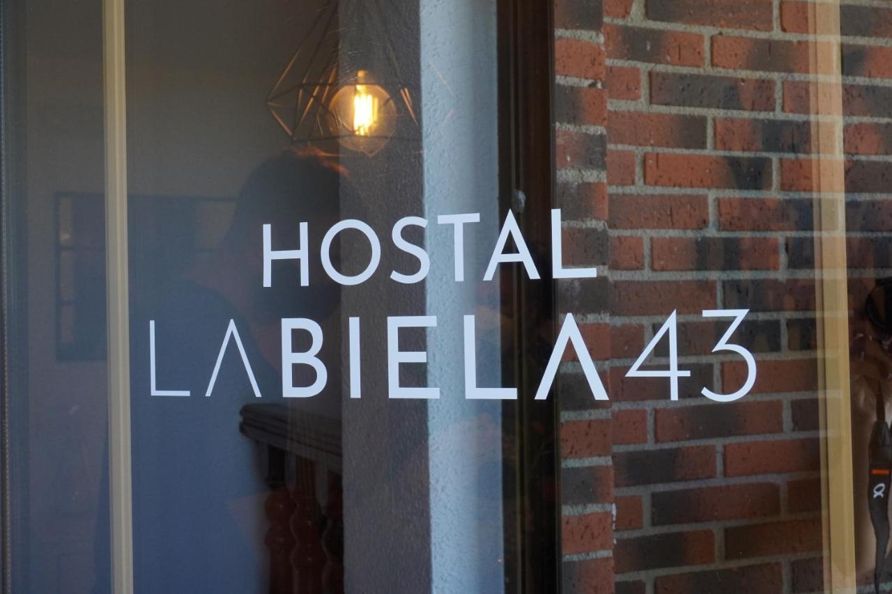 Hostal La Biela 43 Галисано Екстериор снимка